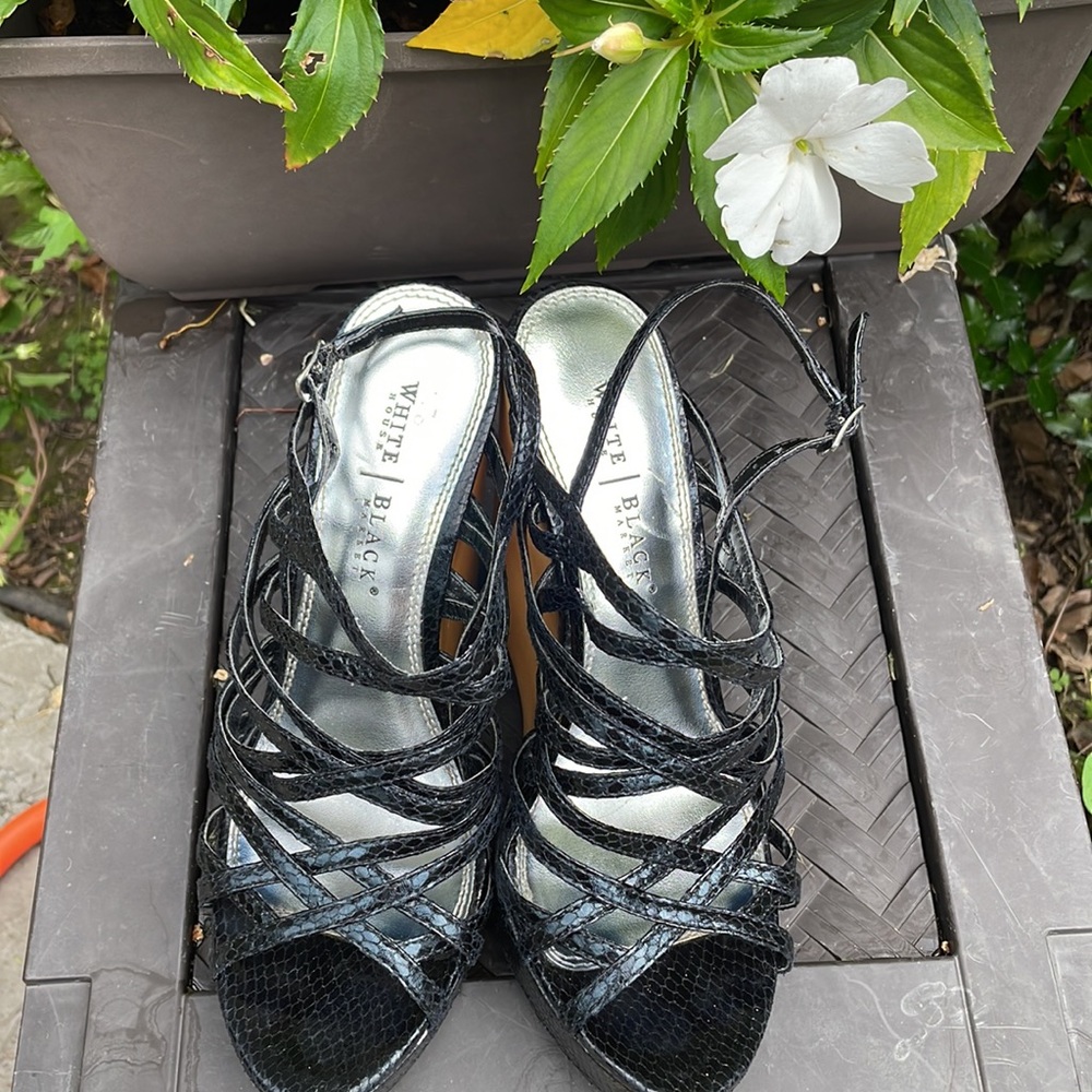 2 Pr Women's White House Black Market wedges - Picture 5 of 5